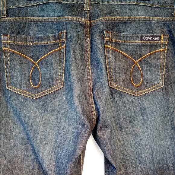 Calvin Klein Jeans  Women's size 14/32   Skinny   Dark Wash   Straight Leg  EXC - Picture 4 of 12